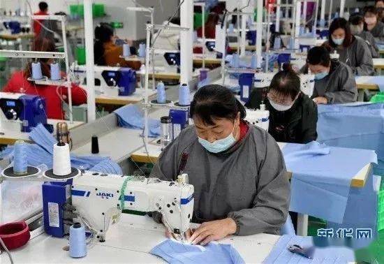 社區工廠 耀州搬遷群眾的安居樂業新篇章——攝影擴印服務賦能鄉村振興