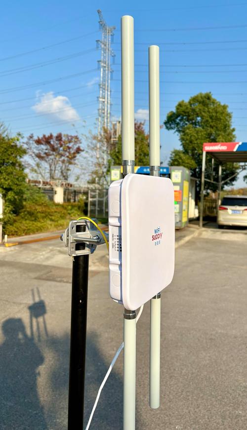 大功率電信工業(yè)級(jí)無(wú)線網(wǎng)橋、工業(yè)無(wú)線AP與工業(yè)無(wú)線基站 構(gòu)建高可靠工業(yè)無(wú)線網(wǎng)絡(luò)的核心指南